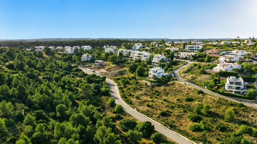 Plot 13