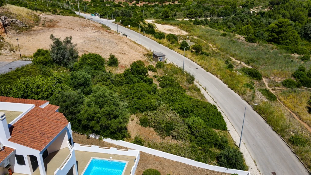 Plot 5